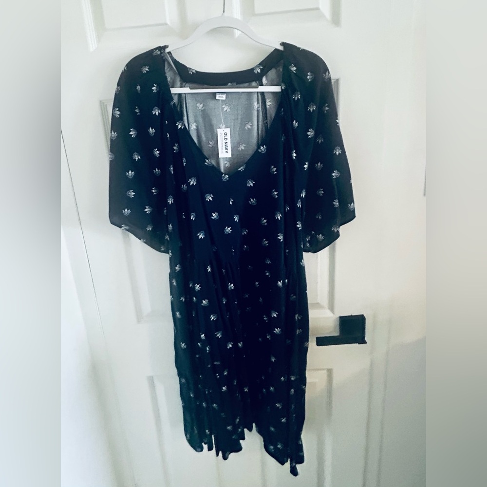 Old Navy Casual Navy Floral V-Neck Dress - 4X NWT - Picture 5 of 5